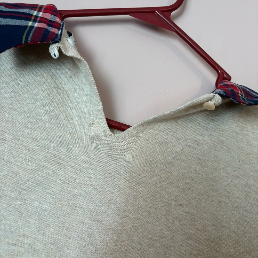 💙J. Crew Cream Crew Neck Sweater with Red Faux Shirt Hem